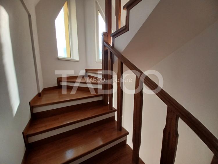 Casa individuala de inchiriat garaj pivnita curte generoasa Strand II - 17