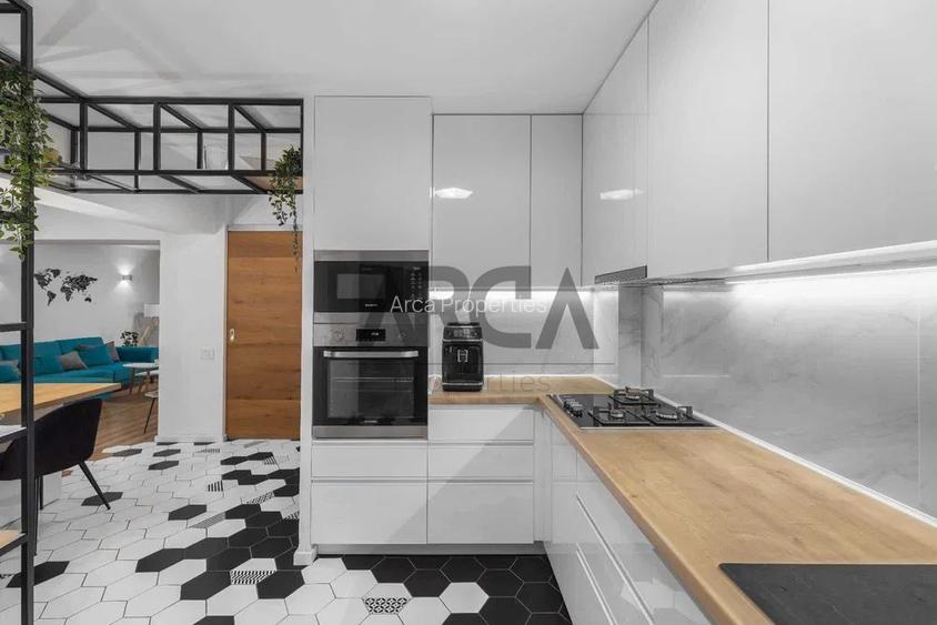 3 camere | Opera | Facultatea de drept | Eroilor - 2