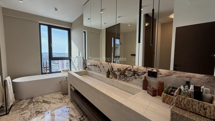 Penthouse pe bune, 5 camere, vedere la Mare si la Lac, 5 parcari subterane - 55