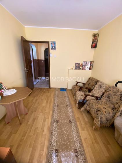 3 decomandate parter inalt cu centrala zona Orizont - 2