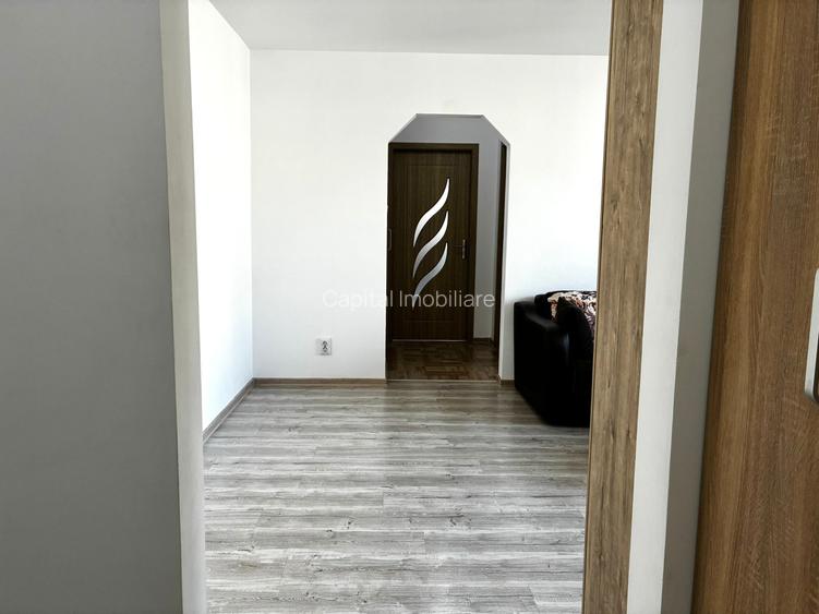 Apartament 2 camere, renovat complet, mobilat, etaj 3 - 5