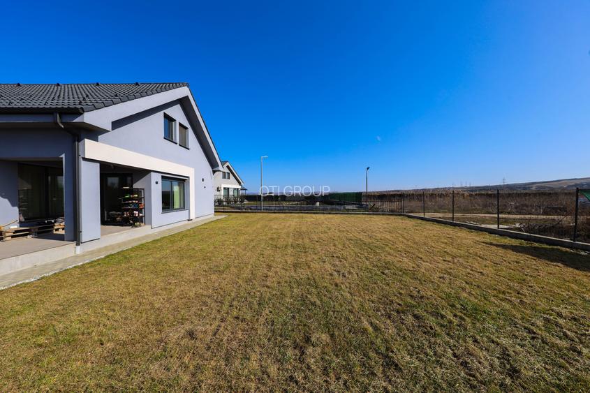 Casa individuala cu 620 mp teren la cheie, langa KM 17 - 12