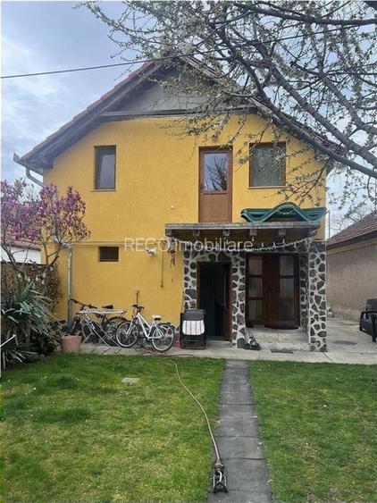 RECO Vila P+M 3 camere in Nufarul - 15