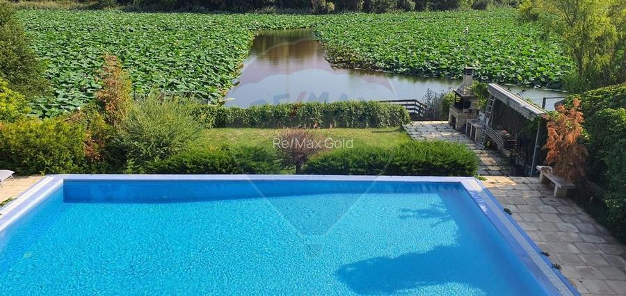 De vanzare apart. 3 cam,  vedere la lac,  în Tancabesti, comision 0% - 5