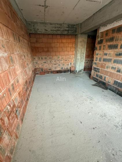 Propietar - Garsonieră de vânzare – 37 mp utili - bloc nou – parter– parcare sub - 4
