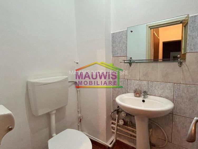 Muncii 3 cam decomandat / bl 1995 / 3 min Metrou/ - 6