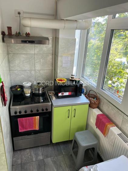 Apartament 3 camere decomandat- zona Tomis 3 - 7