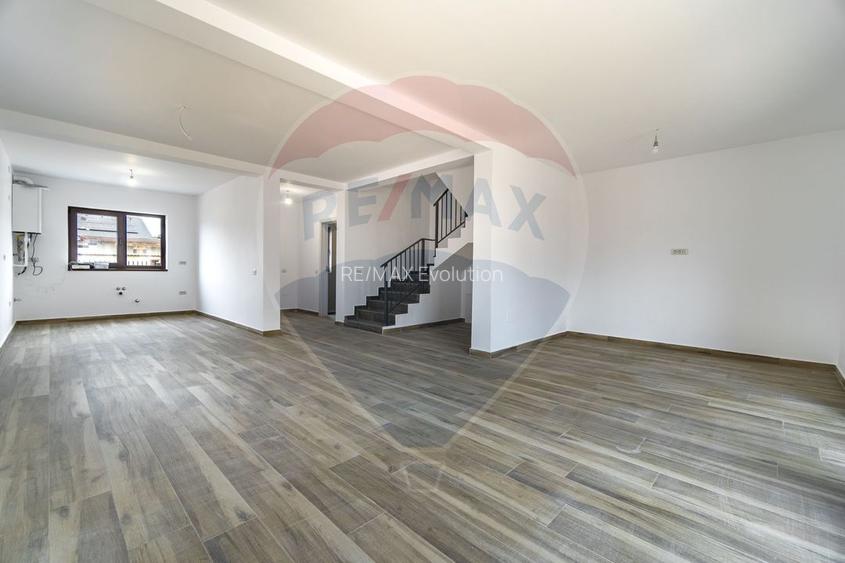 CASA TIP DUPLEX cu 4 camere de vanzare| Cartier Izvor | COMISION 0% - 5