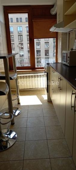 APARTAMENT 2 CAMERE PIATA ROMANA LINGA METROU - 47