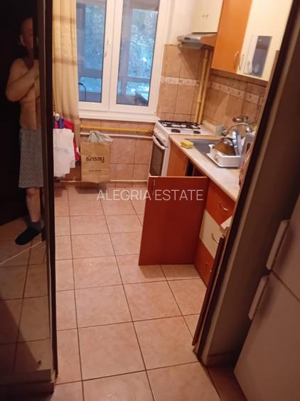 Apartament 2 camere-2 min metrou 1 Decembrie 1918-Comision 0% - 3