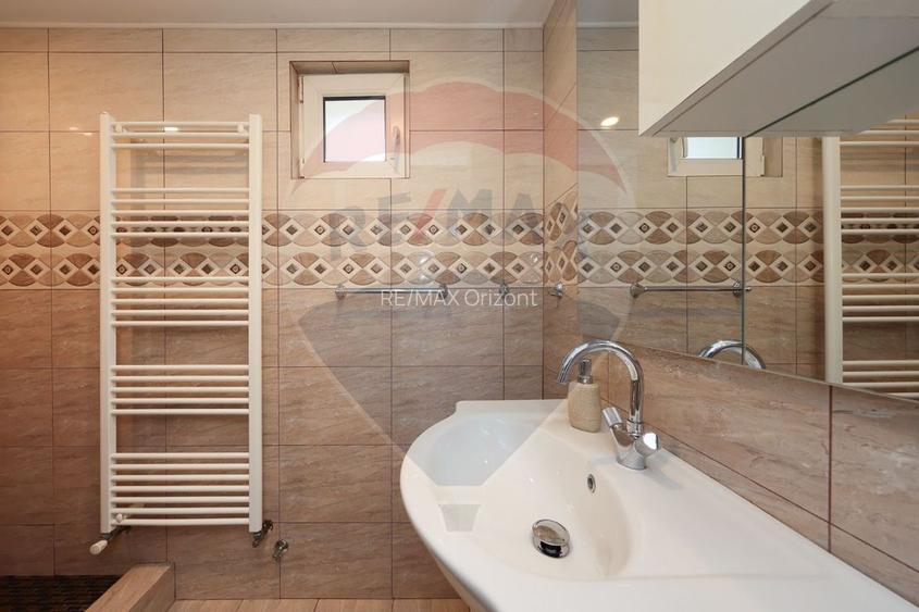 Casă deosebită în Cristian – complet mobilată și utilată - 11