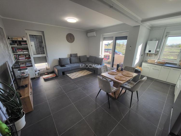 Bloc Nou. Mobilat si Utilat. Langa Lidl. Asfalt - 3