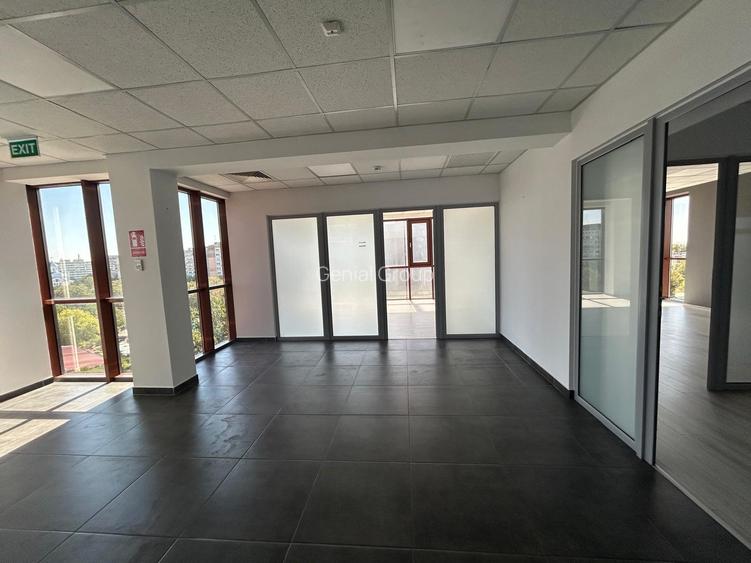 Spatii Birouri/ Policlinica/ Podul Inalt/ Ploiesti - 25
