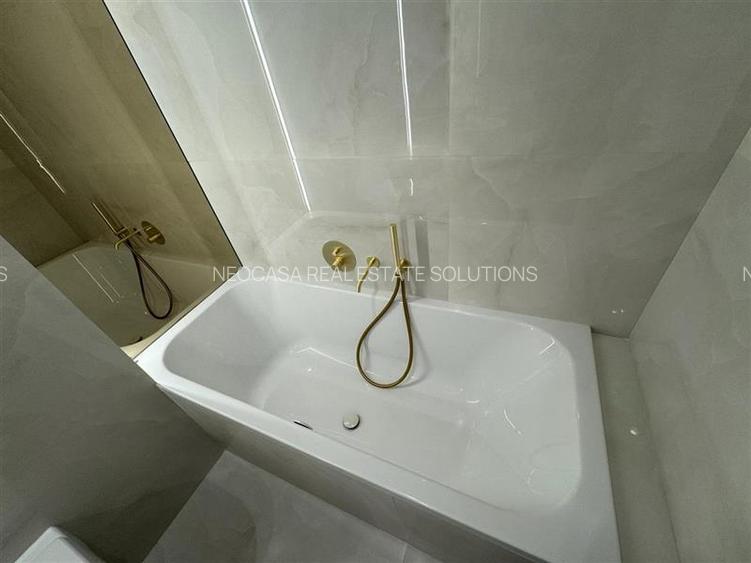 2 Camere Cortina North// Loc de parcare - 9