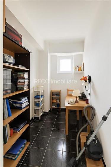 RECO Apartament ultra spatios, de 222 mp utili+terasa foarte mare, inchisa, in B - 18