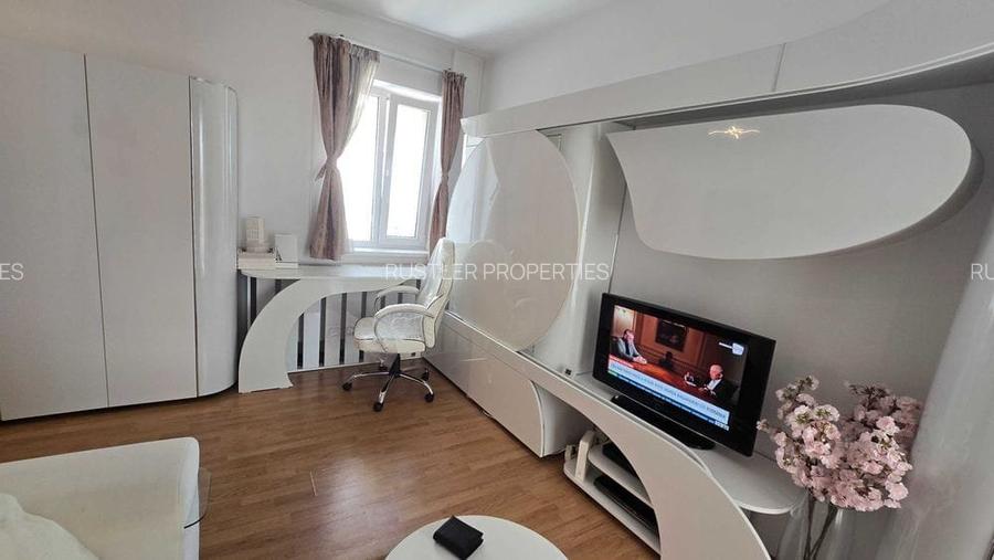 Garsoniera deosebita, langa Prosper - 2