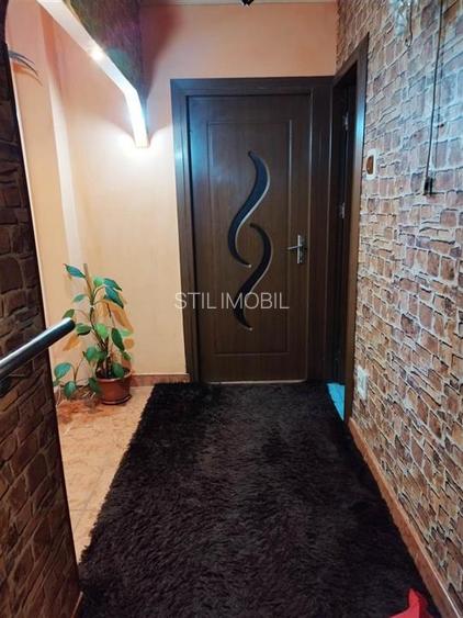 2 CAM PODU ROS PALAS CANTEMIR FARA RISC ETAJ INTERMEDIAR - 16