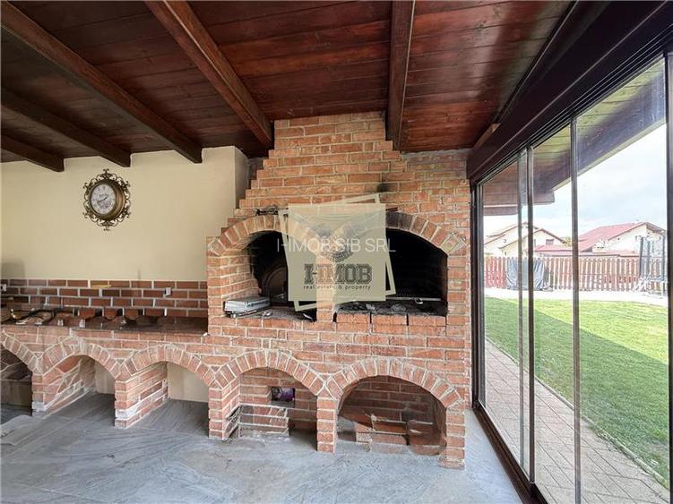 Casa moderna 6 camere 2 bai terasa garaj 654 mp teren Selimbar - 12