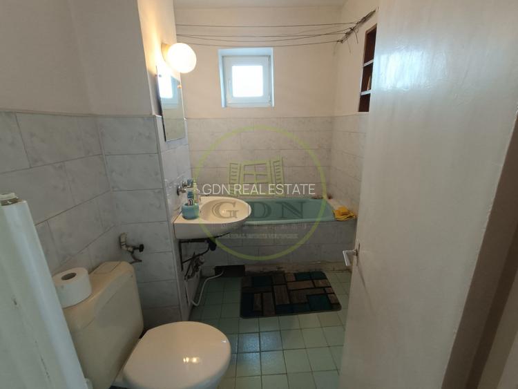 Apartament cu 4 camere de vânzare - Reghin - 9