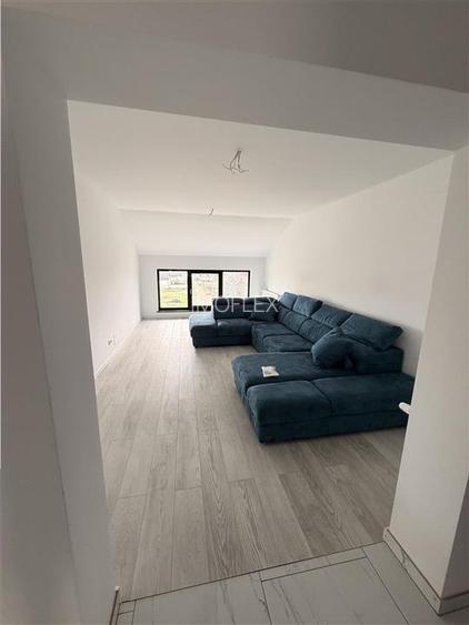 Apartament de vanzare - La Stejari - mobilat partial - 11
