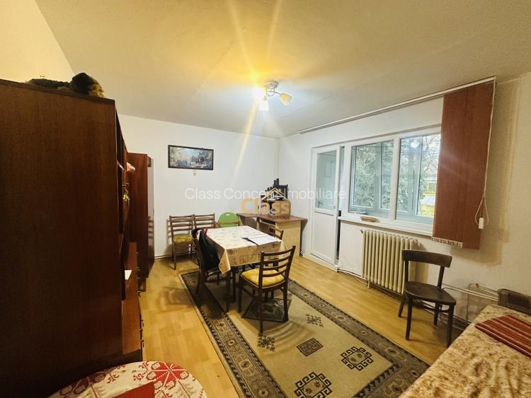 Apartament 4 camere | etaj intermediar | 77 mpu |zona Bucium Manastur  - 2