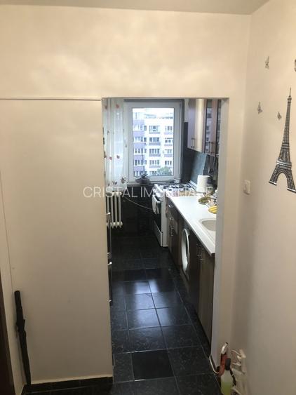 De vanzare Apartament  2 camere  Lujerului - 12