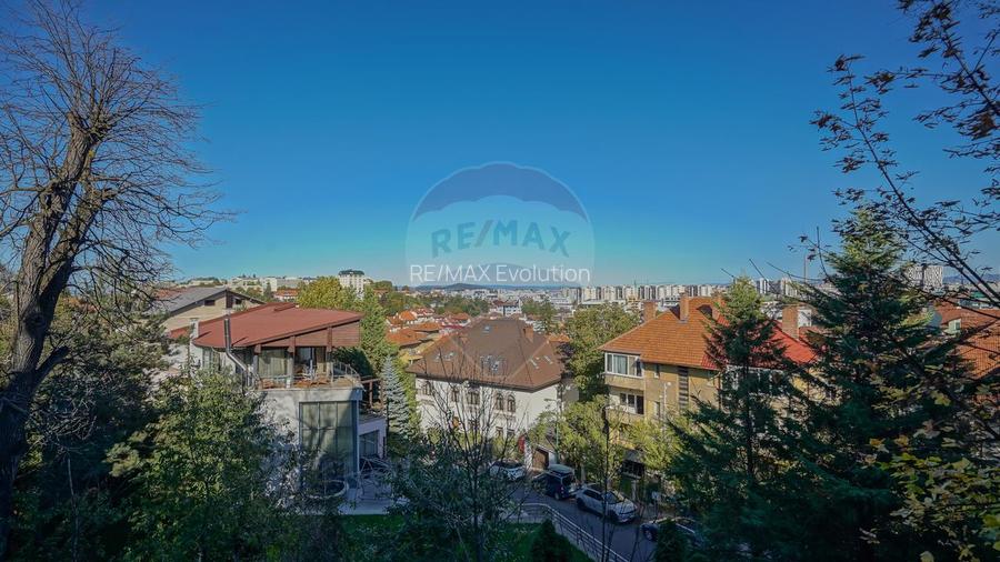 2 CAMERE CU PANORAMA, TERASA SI PARCARE | CETATEA BRASOV, MAIOR CRANTA - 13