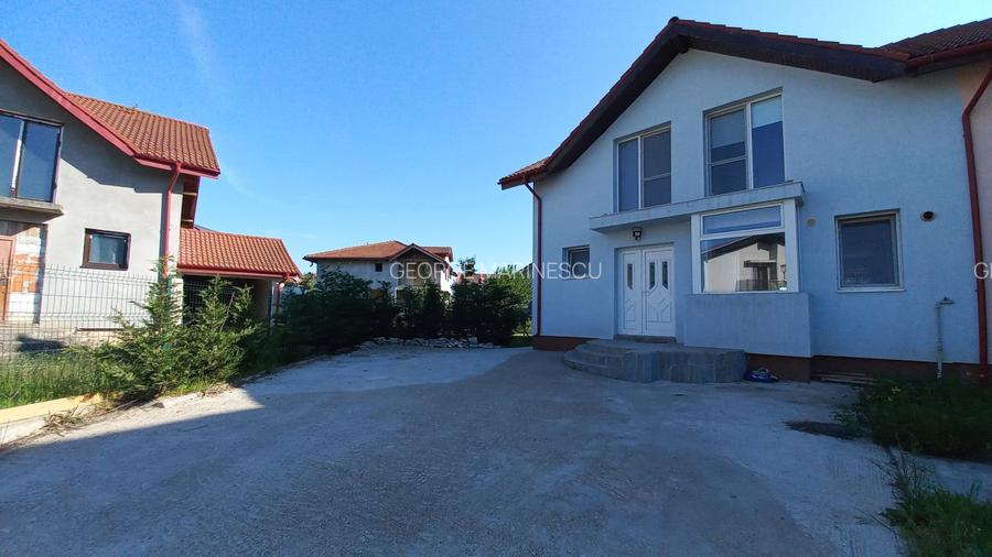 Închiriez casă spațioasă, cu curte generoasă, gazon, pomi, sector1, Henry Coandă - 3