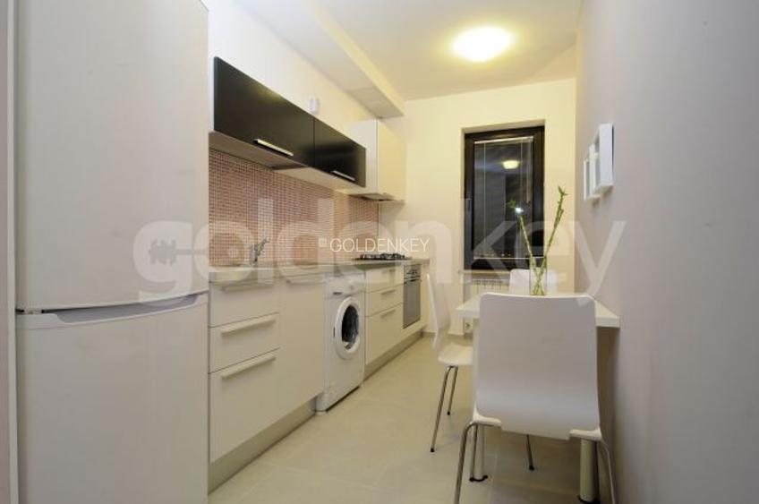 Apartament cu 3 camere in apropiere de Studio 80 - 3