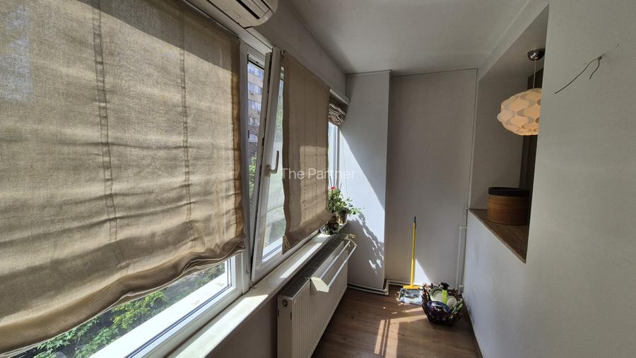 APARTAMENT 3 CAMERE DE VANZARE GORJULUI - 6