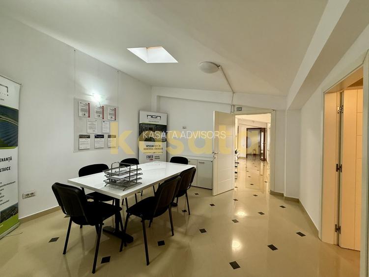 Vila eleganta de vanzare in zona Domenii - 3