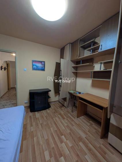 Ap. 3 Cam. (1977, centrala, boxa, parcare) - 400 m. metrou Ap. Patriei - 11