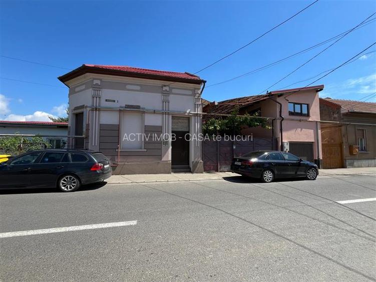 Lugoj, Casa 6 Cam., Teren 511 Mp., Str. Oituz. nr.1 - 6