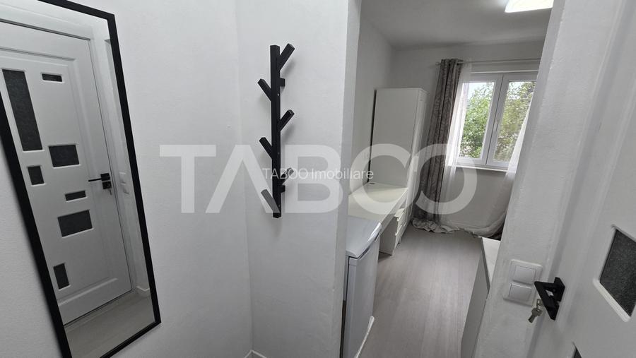 Garsoniera renovata modern situata la etaj intermediar Lupeni - 4