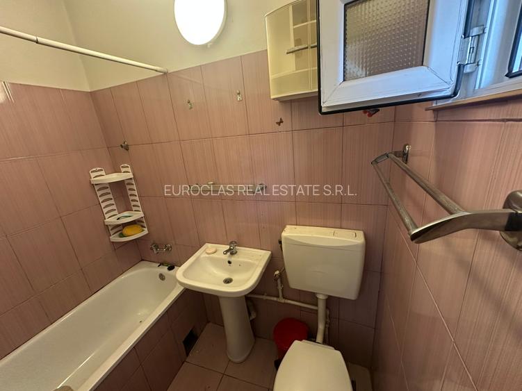 Studio - mezanin si demisol - Centru - 46.000 euro (Cod E8+E10) - 7