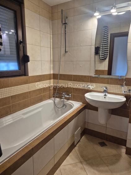 3 camere decomandat, bloc 2010, metrou , pereti interiori din caramida - 17