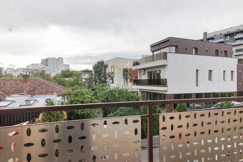 Apartament 2 camere Semicentral, str Paris, 5 min de P-ta M. Viteazul