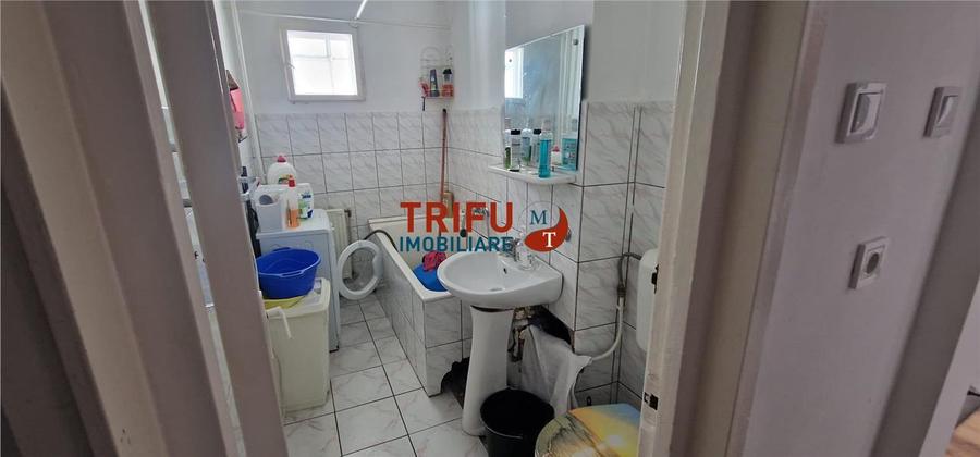 Apartament 2 camere de vanzare zona Cetate