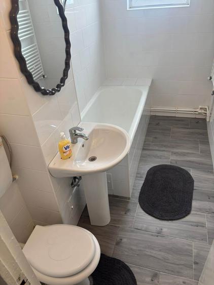 Apartament 2 camere zona Liceul Mihai Eminescu , etaj 9 cu lift nou , mobilat