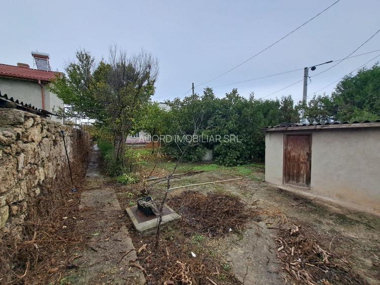 Casa renovabila cu teren mare central Techirghiol - 7