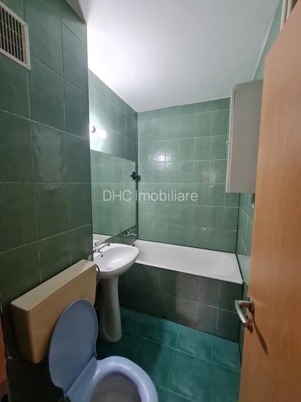 AP. 2 CAM. SEMIDEC. AL. OBREGIA (ZONA PIATA SUDULUI) - 9