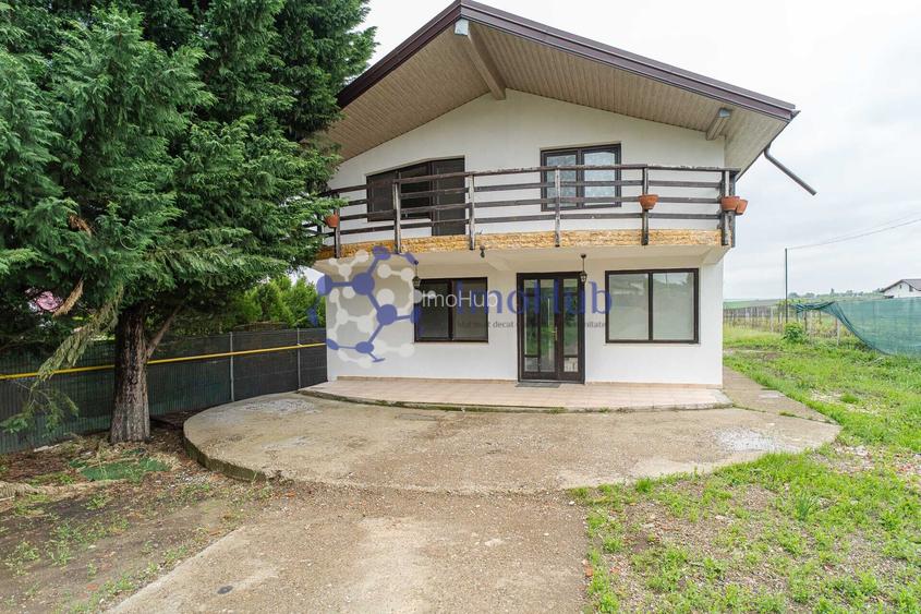 Vilă in Valea Ursului Miroslava, Teren generos de 1495mp - 3