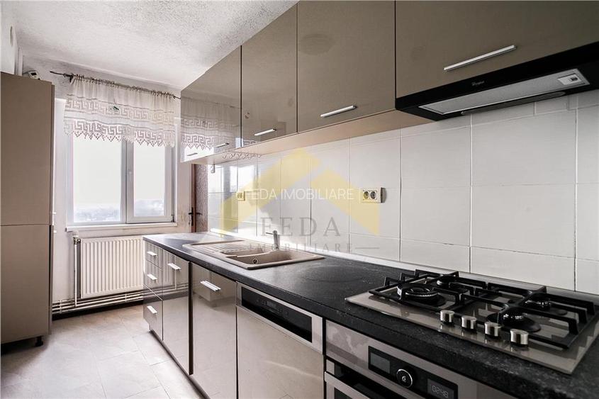 Apartament 2 camere de vanzare zona Aurel Vlaicu - 2