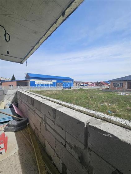 CASA P+ 1E  si  TEREN 500 MP DE VANZARE IN ANDRASESTI - 6