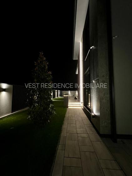 Casa individuala cu 6 camere, zona Parfumului. Comision 0 - 4