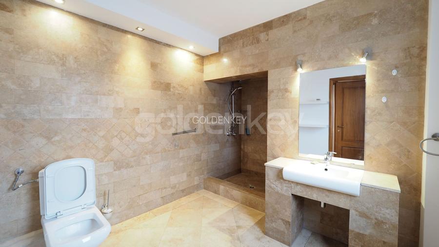 Vilă superba cu 8 camere, mobilata modern, piscina - 20