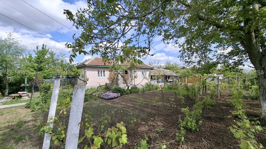 Casa paianta locuibila. Teren 1772 mp, desch. 30 ml. Asfalt, curent, apa, canal. - 29