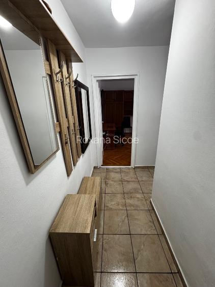 Inchiriez garsoniera  - 2