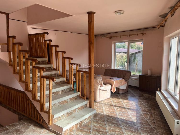 Casa Rasnov, Central, str. Ghimbasel - 6