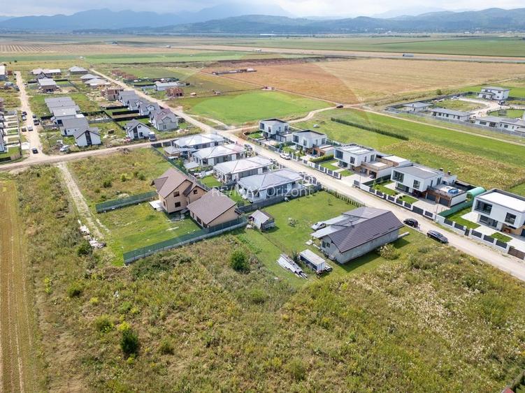 Teren intravilan de vânzare – Cristian, str. Nicolae Titulescu 1.173mp - 6